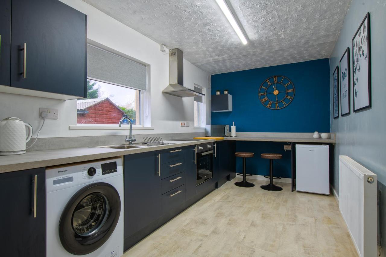 Rookwood House - Spacious Home With Free Parking - Short Stay Leeds Leeds  Dış mekan fotoğraf