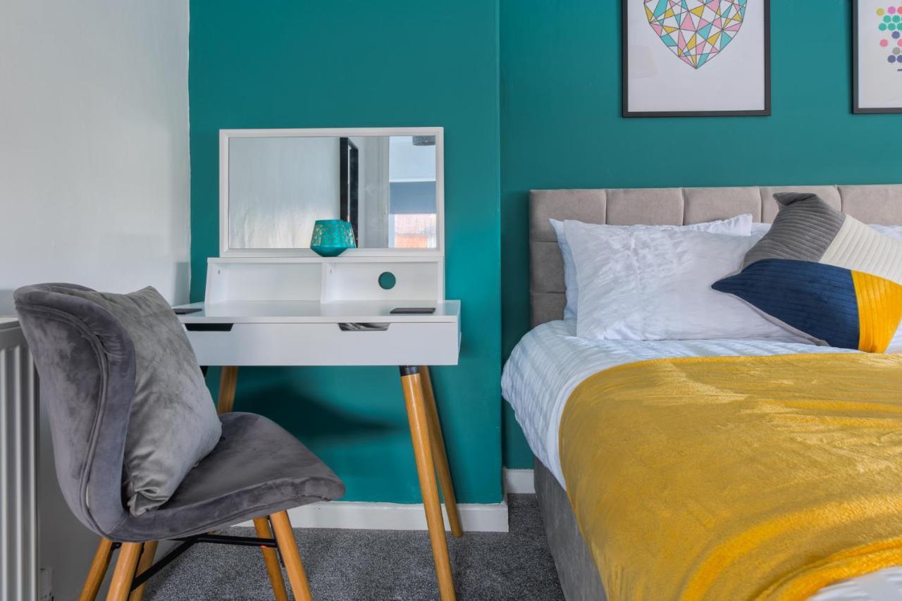 Rookwood House - Spacious Home With Free Parking - Short Stay Leeds Leeds  Dış mekan fotoğraf