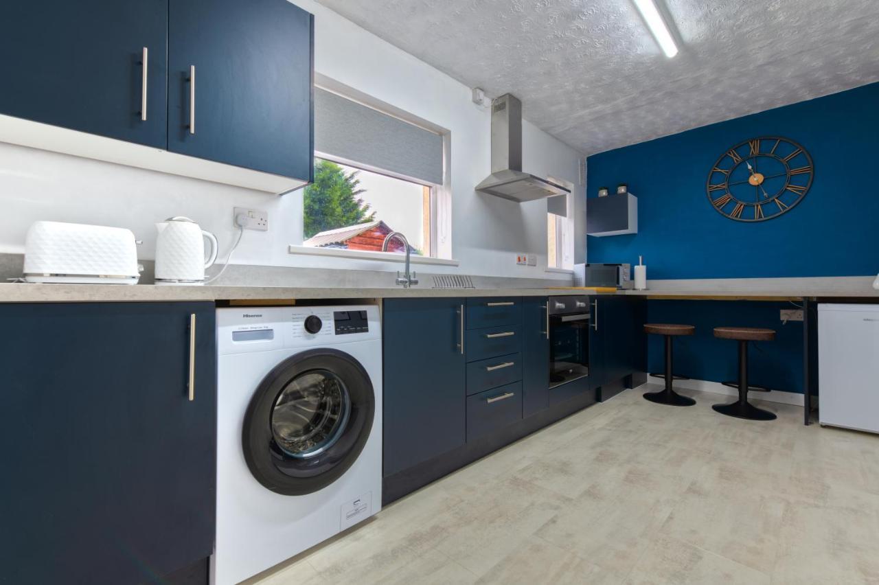 Rookwood House - Spacious Home With Free Parking - Short Stay Leeds Leeds  Dış mekan fotoğraf