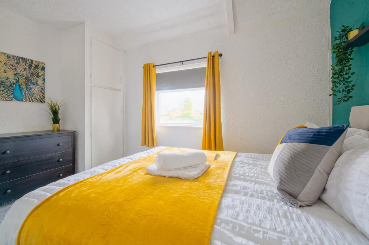 Rookwood House - Spacious Home With Free Parking - Short Stay Leeds Leeds  Dış mekan fotoğraf
