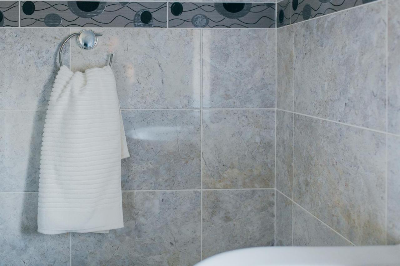 Rookwood House - Spacious Home With Free Parking - Short Stay Leeds Leeds  Dış mekan fotoğraf